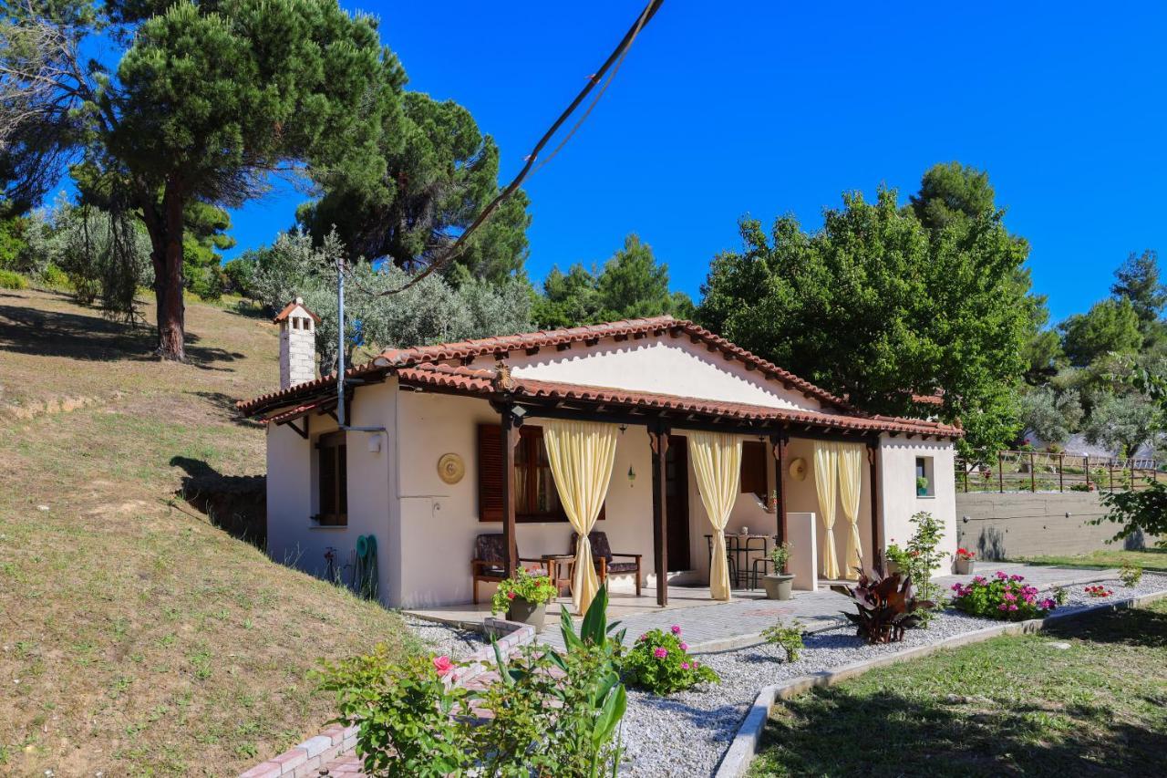 F & B Summer Collection - Skiathos - Maistrali For 2 Apartament Troulos
